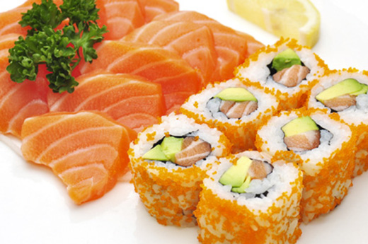 W4.Tobiko sashimi